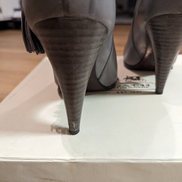 Coach (2010) Grey Booties - Make an Offer! - Picture 10 of 13